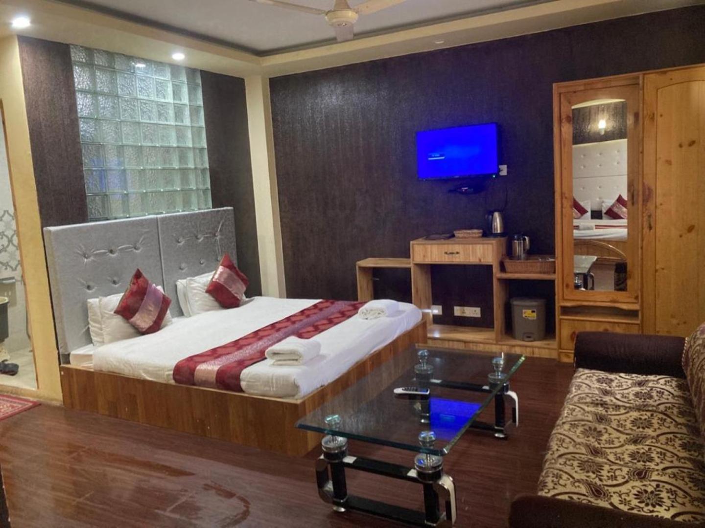 Hotel Shefaf Durgjan Экстерьер фото
