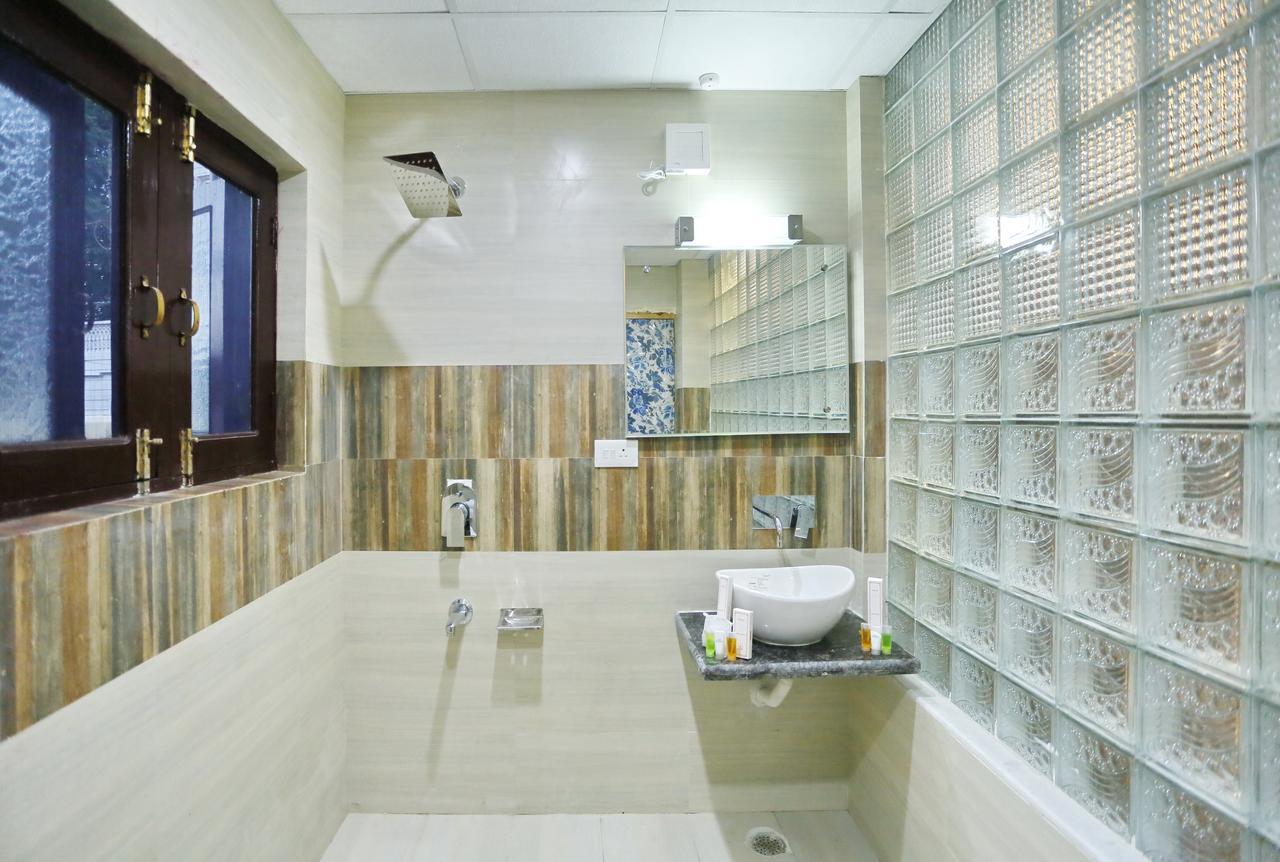 Hotel Shefaf Durgjan Экстерьер фото