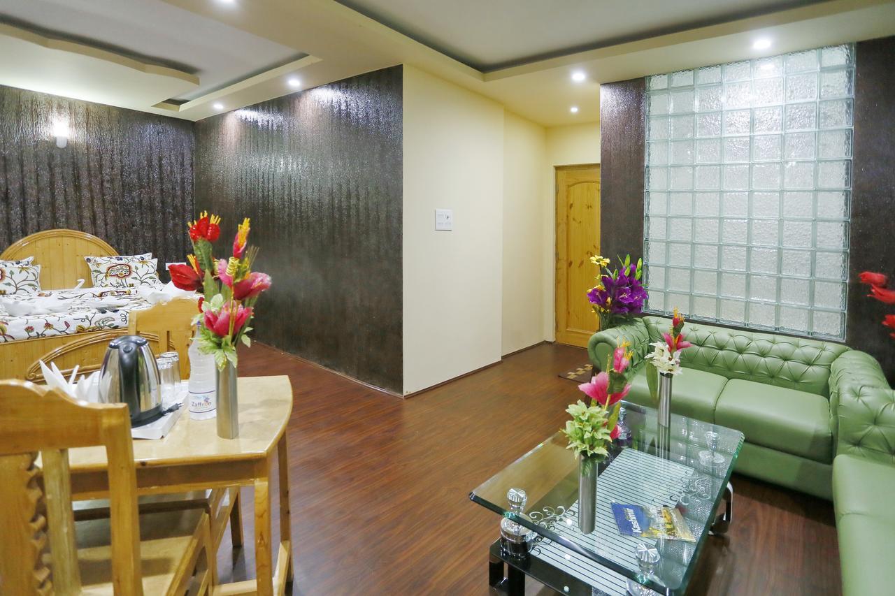 Hotel Shefaf Durgjan Экстерьер фото