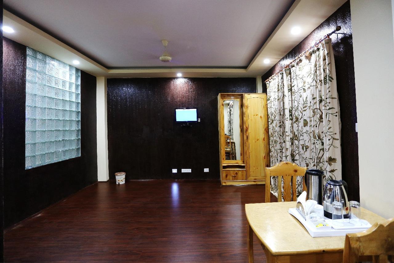 Hotel Shefaf Durgjan Экстерьер фото